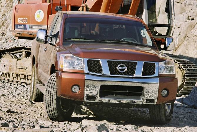 Nissan King Cab SE 4X4 LWB