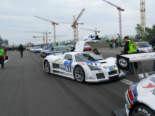 Gumpert Apollo Hybrid