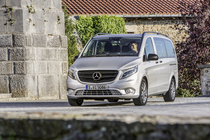 Mercedes-Benz Vito Tourer 6L Base Long 111CDI/34