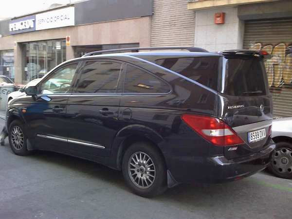 Ssangyong Rodius 270 Xdi 4WD Automatic