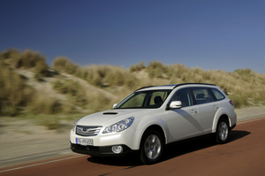 Subaru Outback 2.5i ecomatic Comfort Navigation Lineatronic