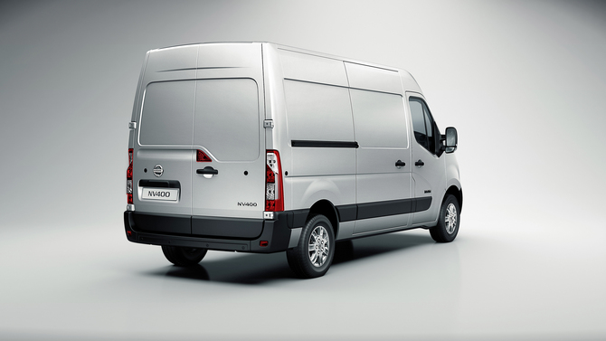 Nissan NV400 L3H3 3,5T 2.3 dCi Comfort Navi PLD Nissan NV400 L3H3 3,5T 2.3 dCi Comfort Navi PLD