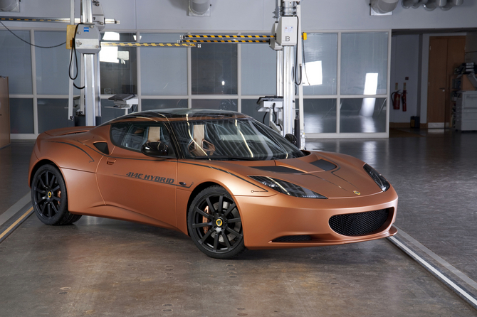 Lotus Evora 414 Hybrid Shows Future of Green Track Cars