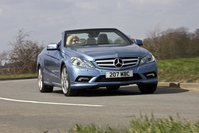 Mercedes-Benz E350 Cabriolet CGI BlueEFF. Sport