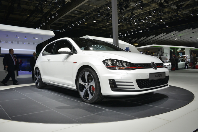 *Updated* Volkswagen 7th Generation GTI Concept Available with 220PS or 230PS