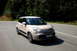 An diesem Samstag wird bei den deutschen Fiat Händlern der neue Fiat 500L präsentiert.