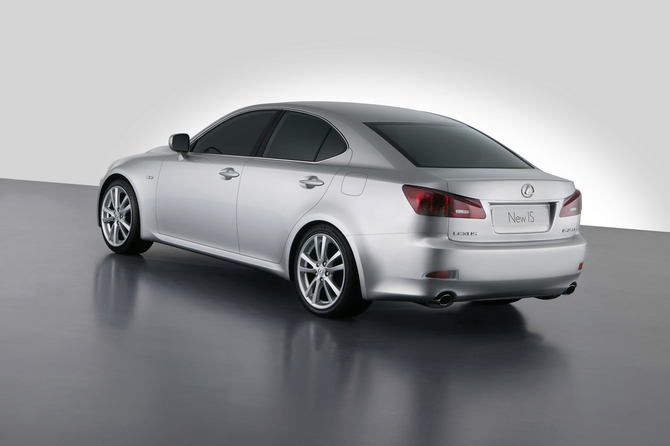 Lexus IS 220d