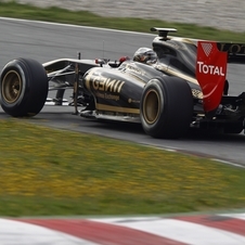 Lotus R31