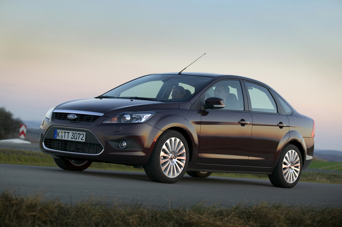 Ford Focus 2.0i Saloon