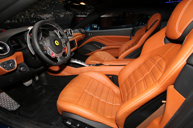 Ferrari California T