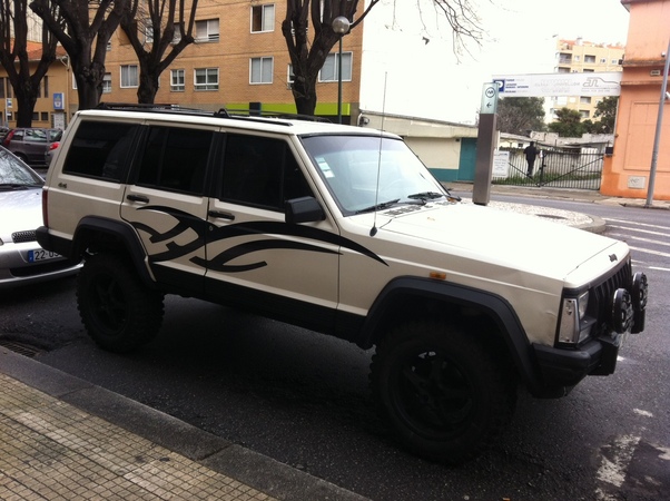 Jeep Cherokee