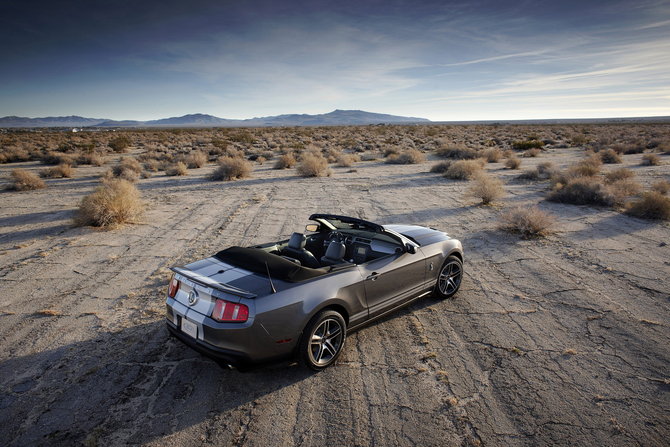 Ford Shelby GT500 Convertible