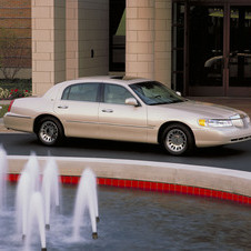 Lincoln Town Car Cartier L