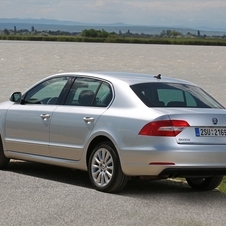 Skoda Superb (modern)