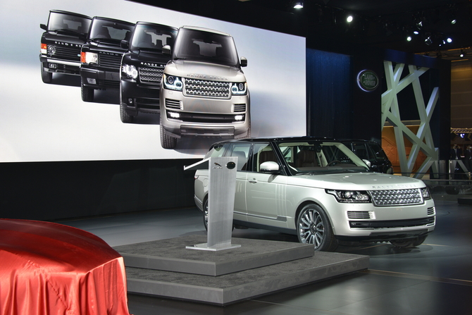 Land Rover revela novo Range Rover