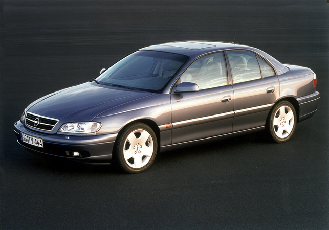 Opel Omega V8