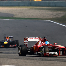 Alonso takes his first win of the season