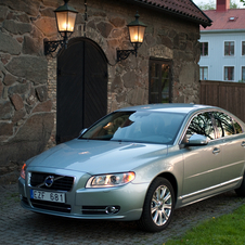 Volvo S80