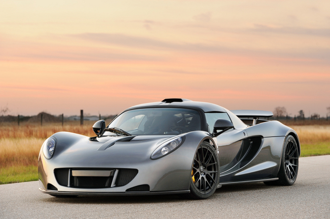 The body comes from a highly modified Exige