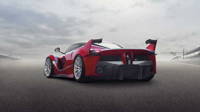 The FXX K is equipped with a hybrid system that combines a 6.3 liter V12 860hp engine and a 190hp electric motor