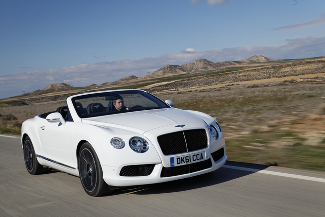 Bentley Continental GTC V8