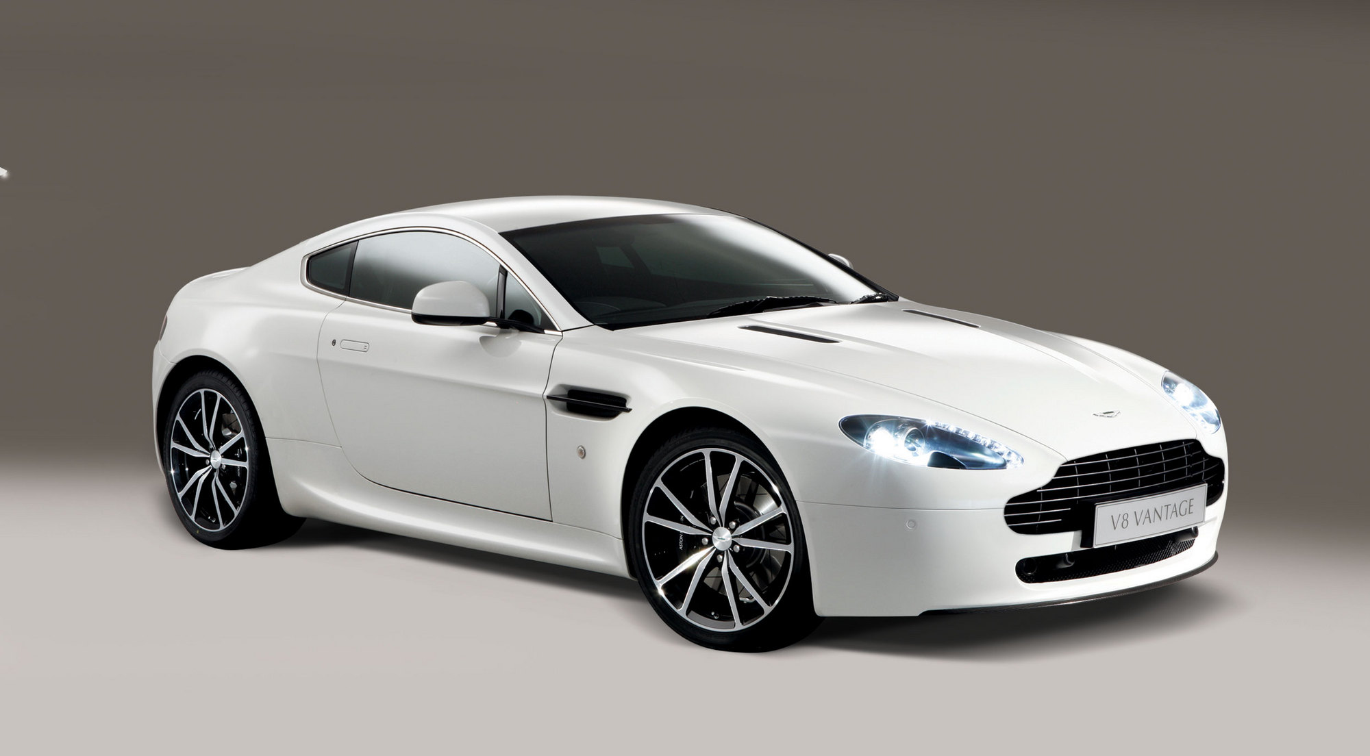 Aston Martin V8 Vantage N420 Sportshift