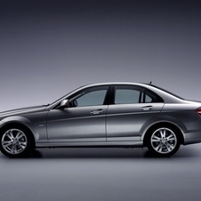 Mercedes-Benz C 250 CGI Auto BlueEfficiency