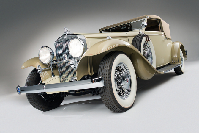 Stutz DV32 Convertible Victoria by Rollston