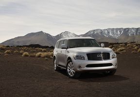 Infiniti QX56 2WD