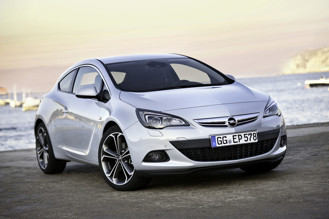 Opel Astra GTC 2.0 CDTI Active Select