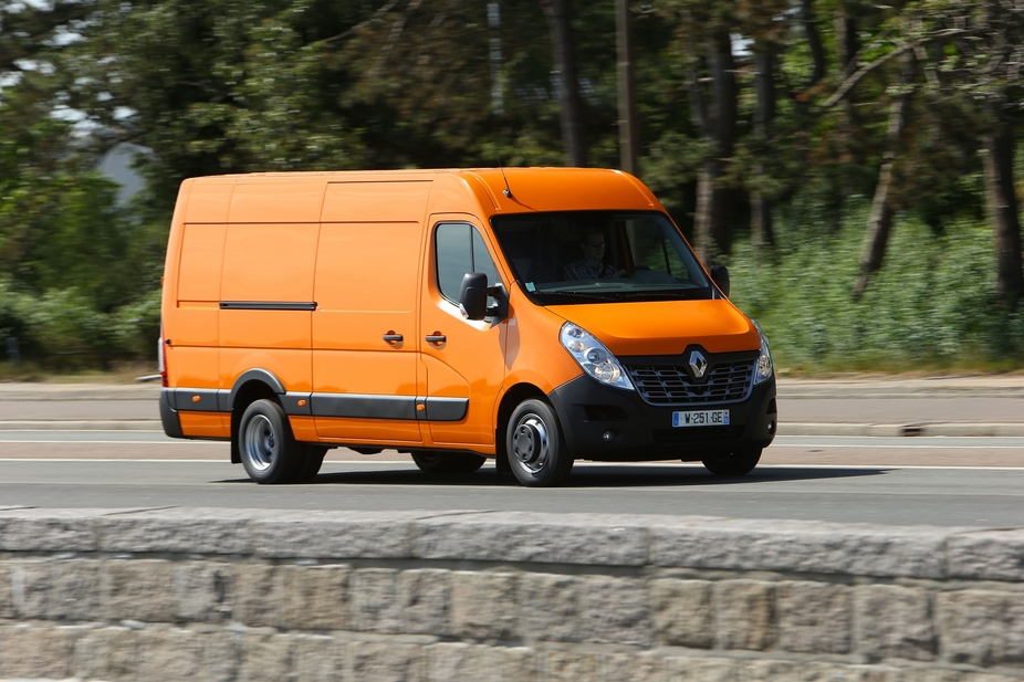 Renault  Master Furgão Propulsão L4H2 Teto Sobrelev. 4.5T 2.3 dCi Rodado Duplo