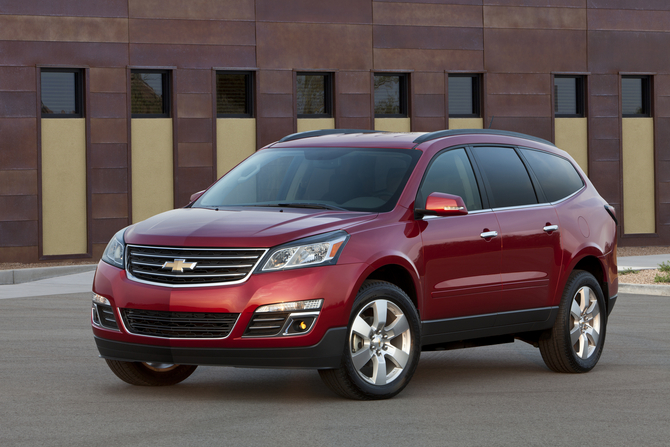 2013 Chevy Traverse Gets New Face, Upgraded Materials and Better Ride