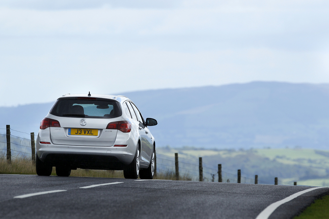 Vauxhall Astra Sports Tourer 1.7 CDTi 110 SRi