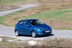 Mazda 2 MZR 1.5 Sport Plus 102