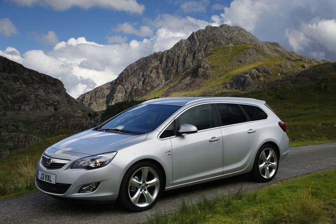 Vauxhall Astra Sports Tourer 1.7 CDTi 125 SRi