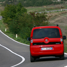 Fiat unveils top of the range Qubo Trekking