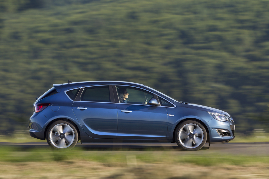 Opel Astra 1.4 Turbo FlexFuel Selection