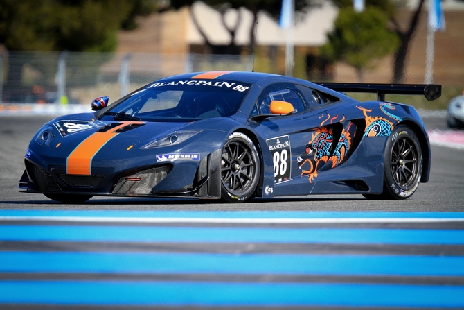 25 McLaren MP4-12C GT3 Cars Ready to Race Throughout Europe