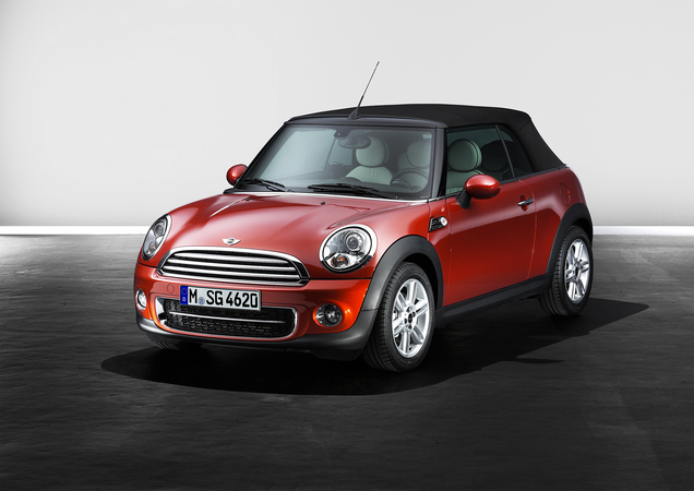 MINI (BMW) Mini Cabrio Cooper 122 hp Auto