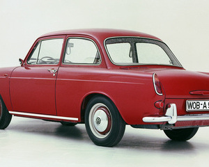 1500 Notchback