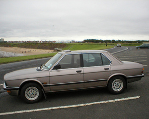 525i Automatic