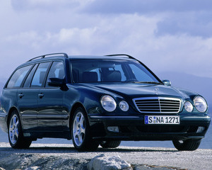 E 200 Kompressor Station Wagon