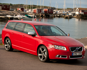 V70 D4 R-Design Geartronic