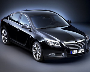 Insignia 2.8 V6 Turbo Innovation 4x4