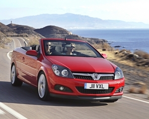 Astra CC 1.6i Twintop Sport