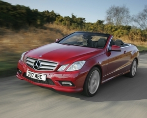 E250 Cabriolet CGI BlueEfficiency Sport