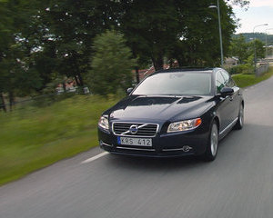 S80 DRIVe Kinetic