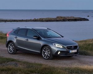 V40 Cross Country D2 Summum Geartronic