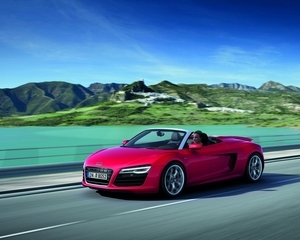 R8 Spyder 4.2 V8 FSI S tronic