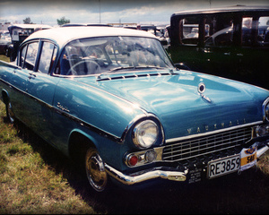 Cresta sedan